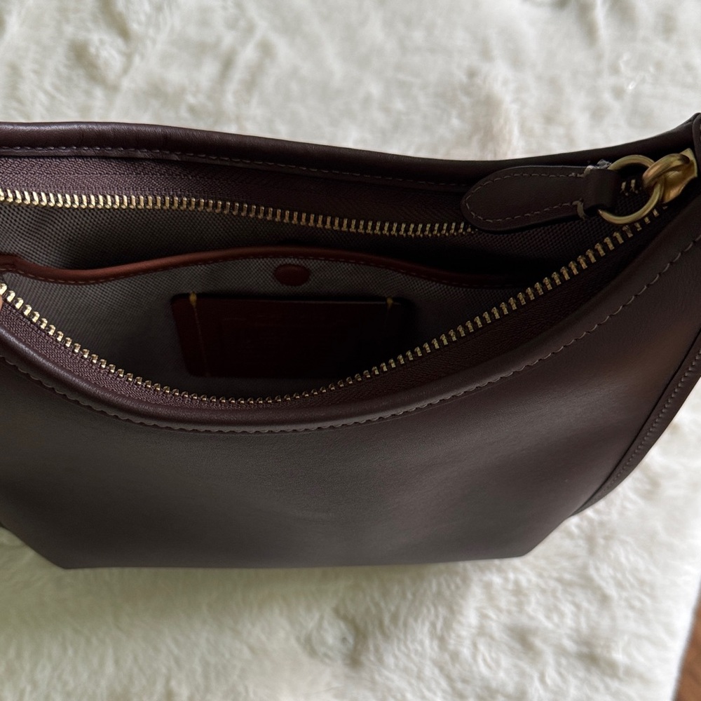 Coach Curve Zip Maple Shoulder Bag Purse - Picture 6 of 8